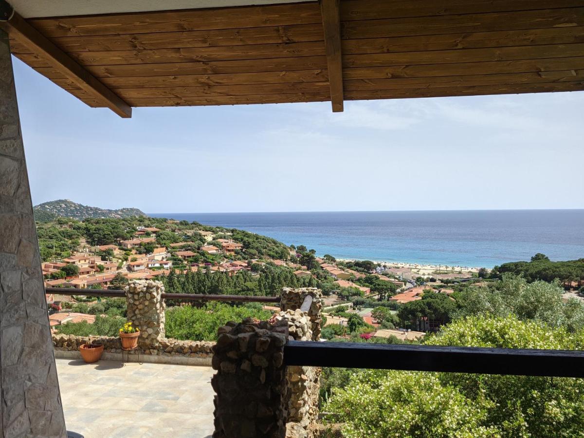 Villetta Con Piscina Panoramica Belvedere Mari Pintau Geremèas Exteriör bild