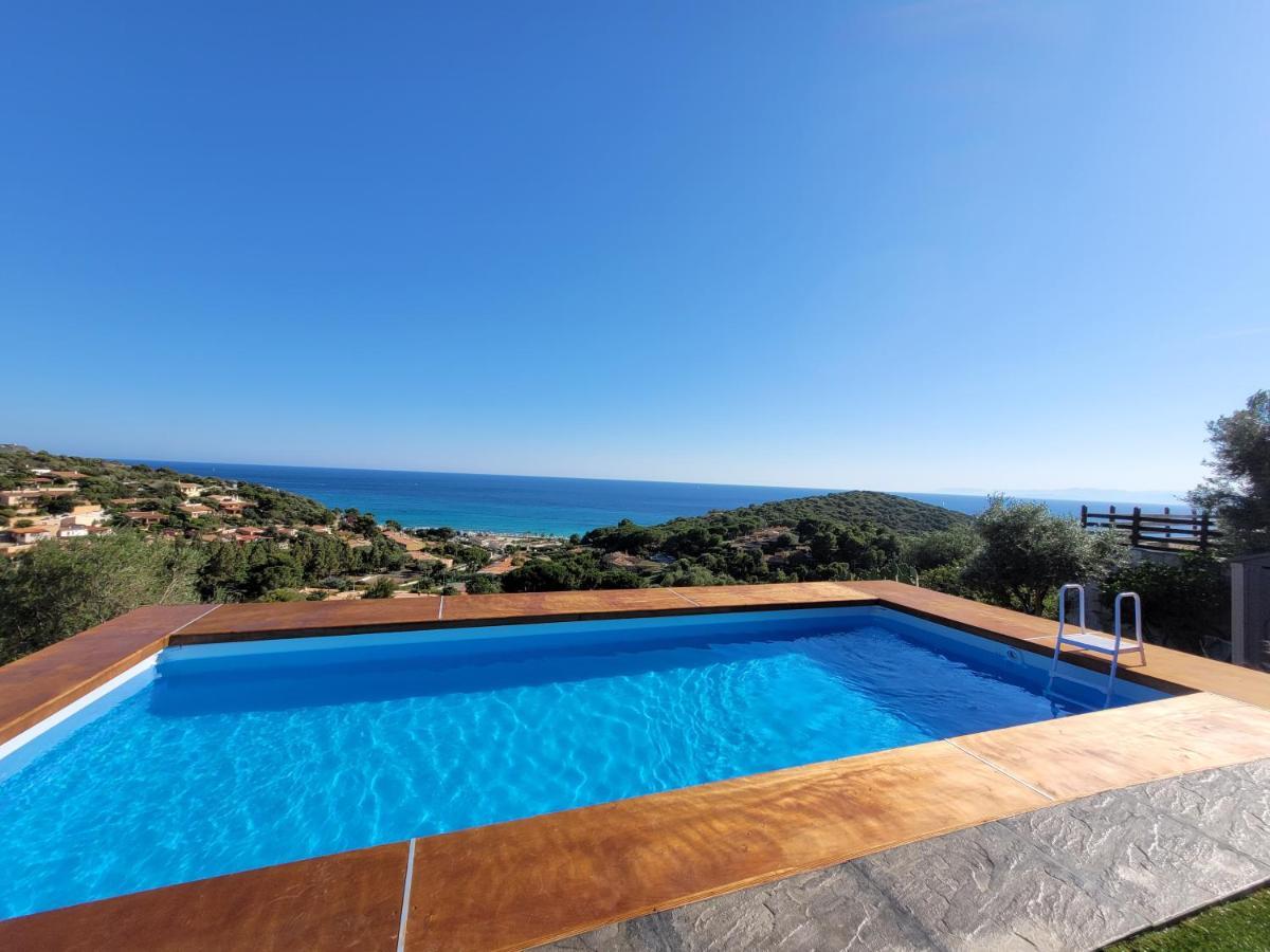 Villetta Con Piscina Panoramica Belvedere Mari Pintau Geremèas Exteriör bild